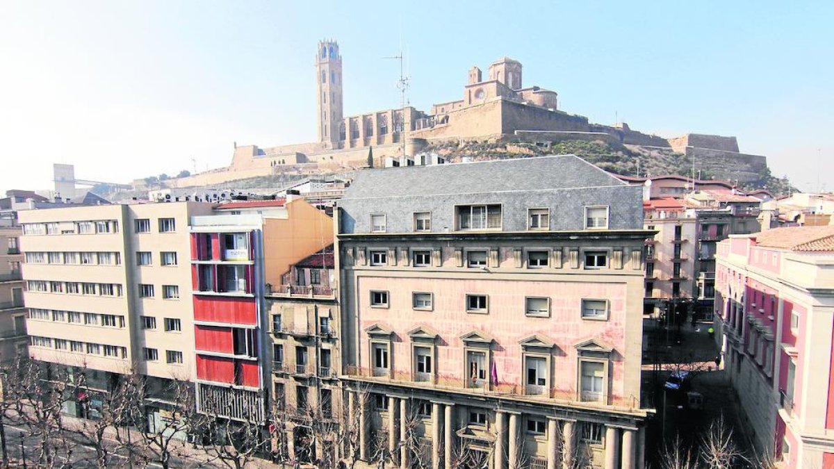 El edificio de la antigua Audiencia, ubicado en la Rambla Ferran.