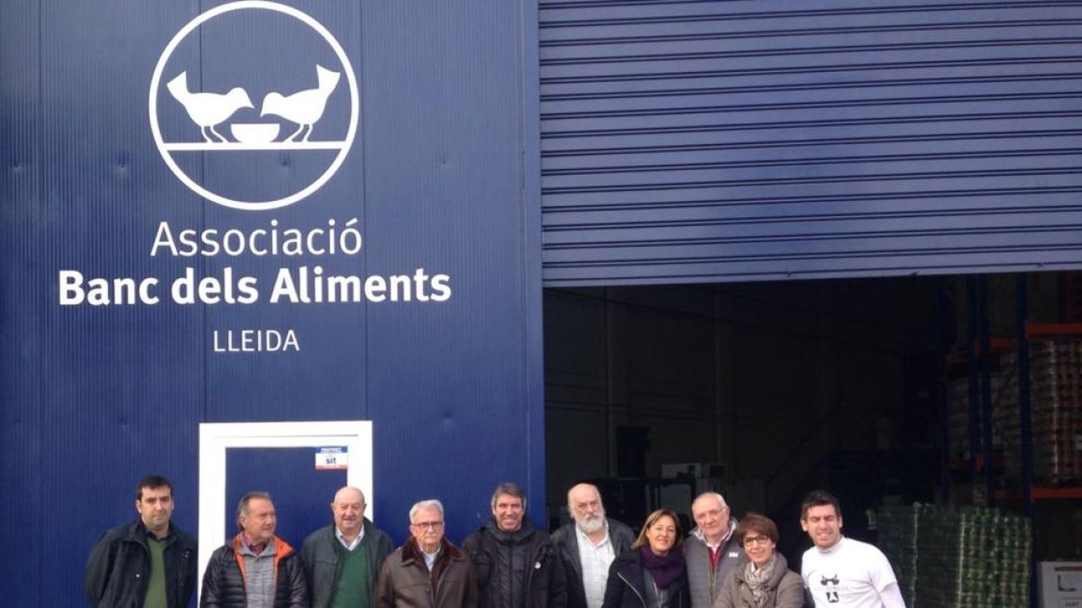 La junta del Banc dels Aliments de Lleida, tras su decisión.