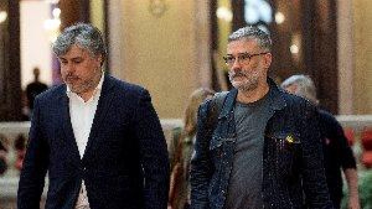 La CUP plantea a la militancia dos preguntas para decidir si apoya a Torra