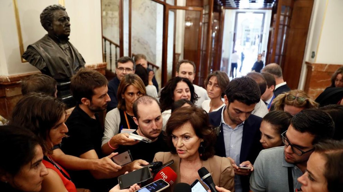 El Govern espanyol recorrerà divendres al Constitucional la reprovació del rei al Parlament
