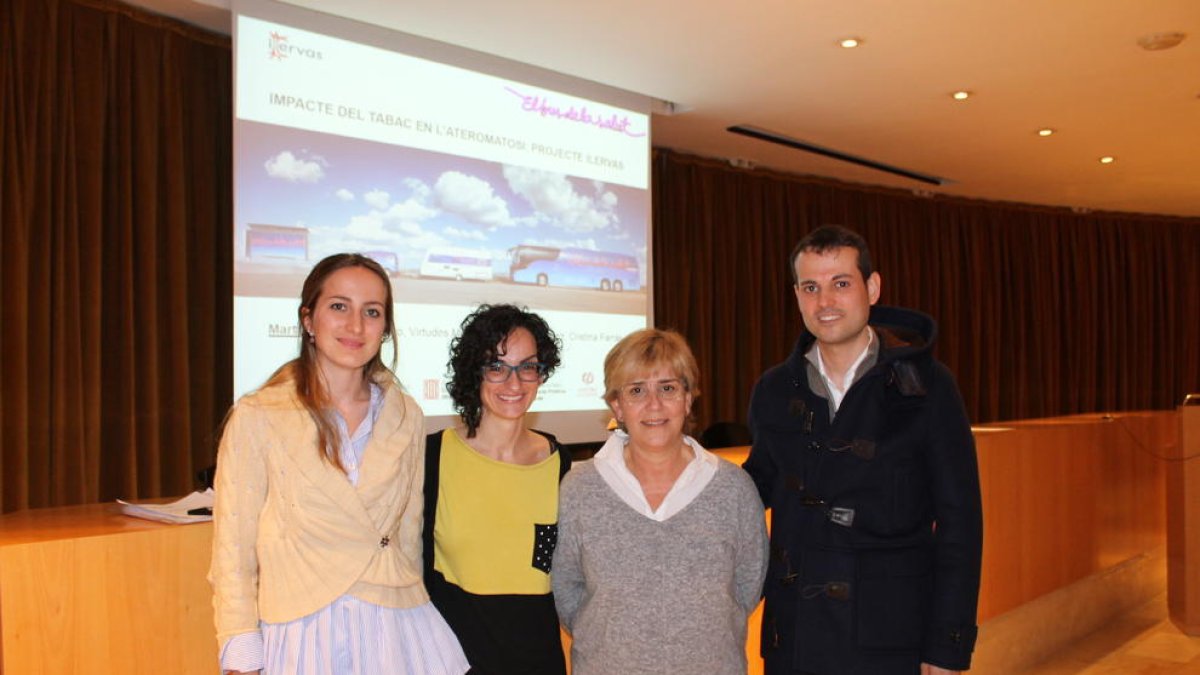 Los premiados ayer en la Jornada sobre Factores de Riesgo de Enfermedad Cardiovascular.