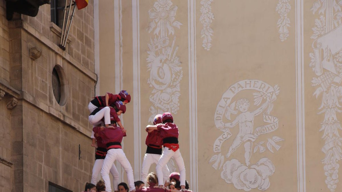 Primer ‘7 de 7’ de la temporada de los Castellers de Lleida.