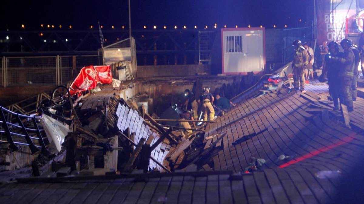 Más de 300 de heridos al desplomarse una plataforma en un festival en Vigo