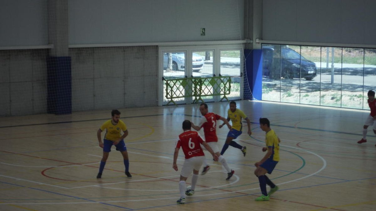 El Linyola cae en la pista del Salou