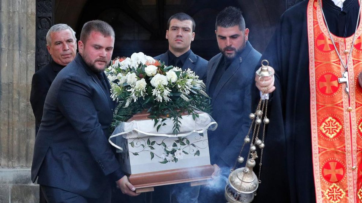 Enterrament de la periodista búlgara Viktoria Marinova, ahir.