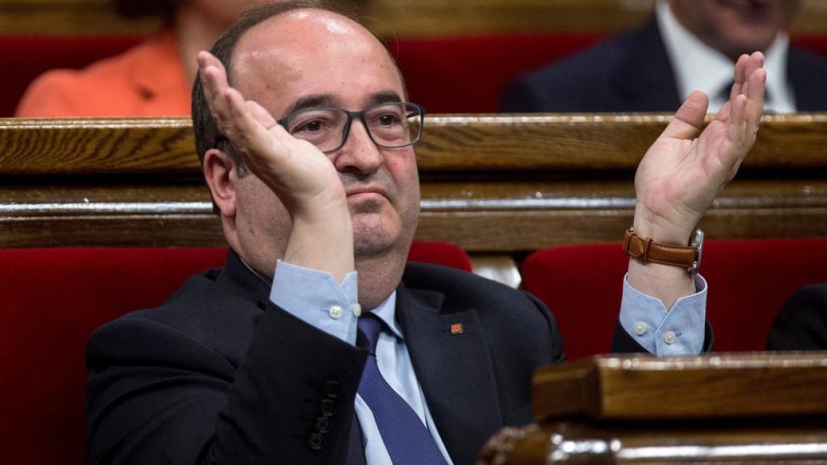 Iceta exigeix a Torra respecte a la llei, evitar la fractura i iniciar diàleg