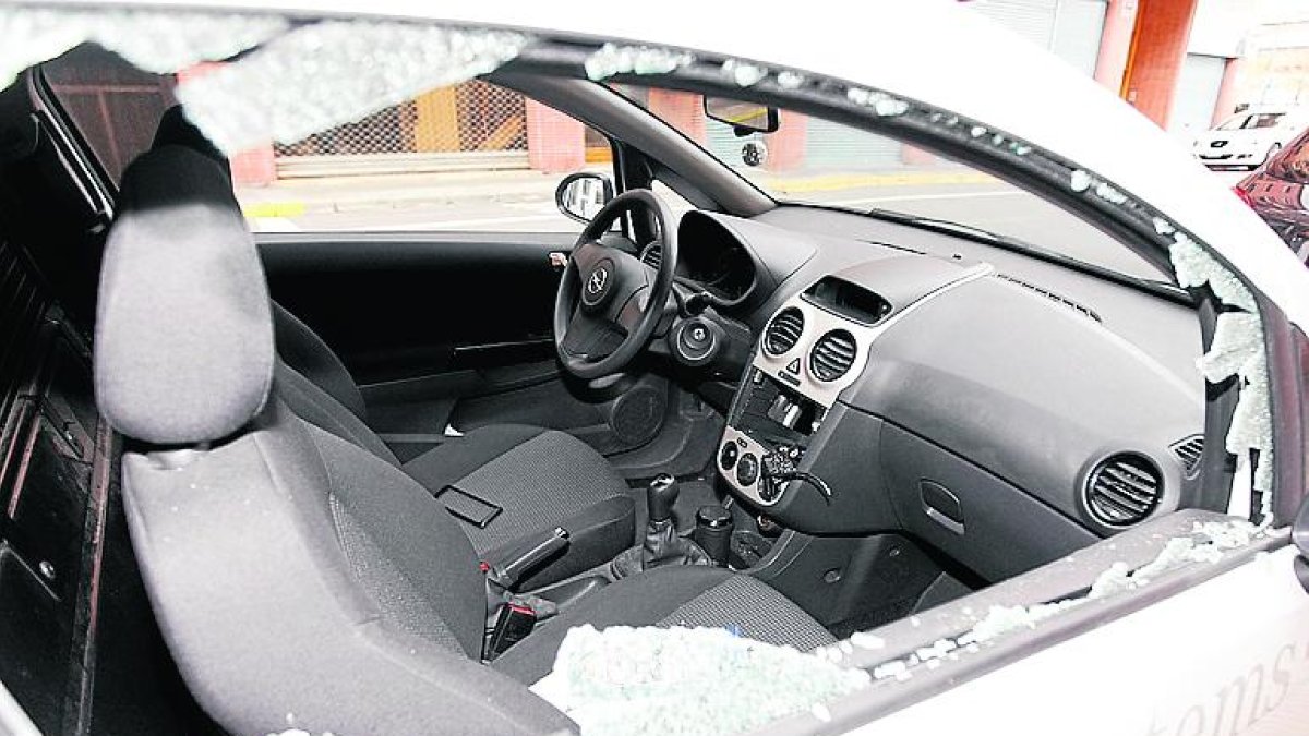 Imatge d’arxiu d’un turisme forçat a Lleida.