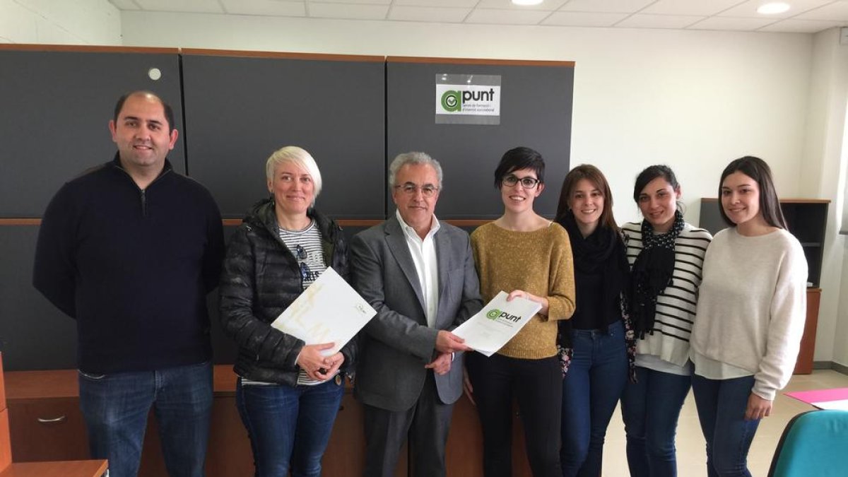 Los promotores de la iniciativa en el CEI de Les Borges.