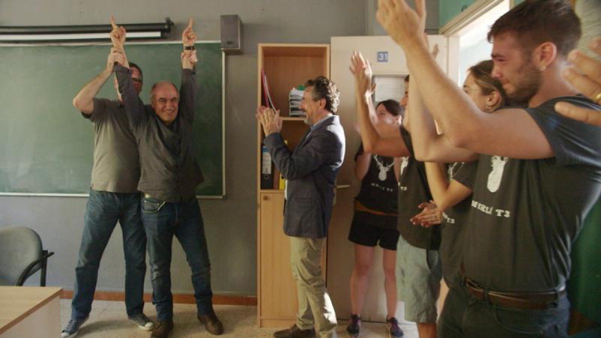 Els peripatètics preparen una sorpresa a Merlí.