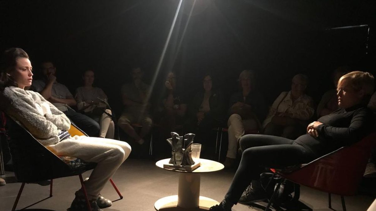 Un momento de la representación de ‘El premi’ de Cametes Teatre.
