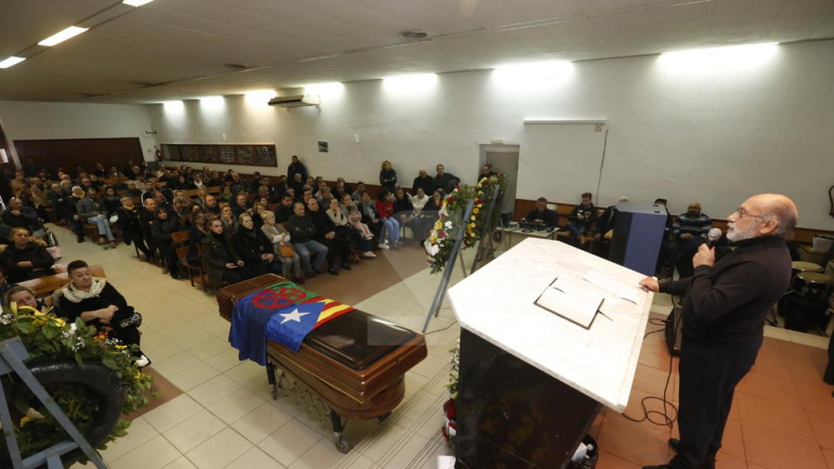 Últim adéu a Antonio Salazar, patriarca gitano