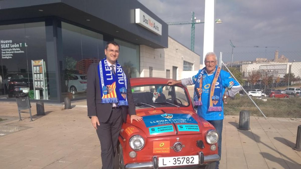 50.000 kilómetros siguiendo al Lleida -  Antonio Martín y su Seat 600 viajarán el sábado a Ejea de los Caballeros para animar al Lleida. Será el segundo desplazamiento de la temporada y el primero con el patrocinio de SEAT Automotor y Servicio ...