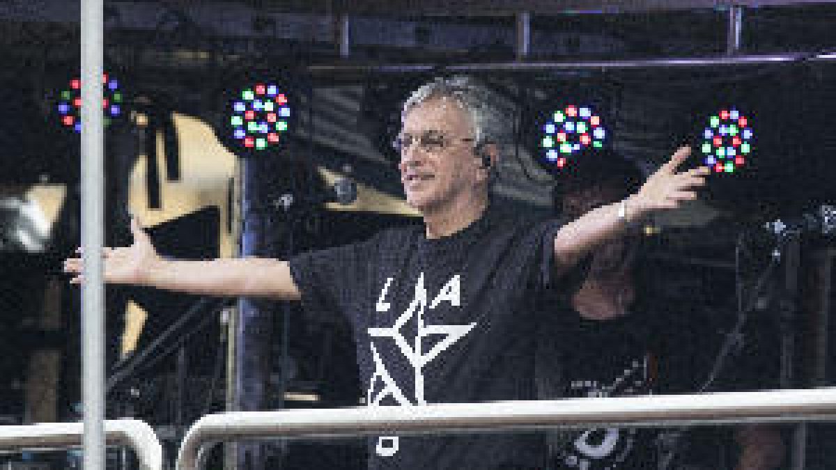 Roban a mano armada los equipos de Caetano Veloso tras un concierto en Bahía