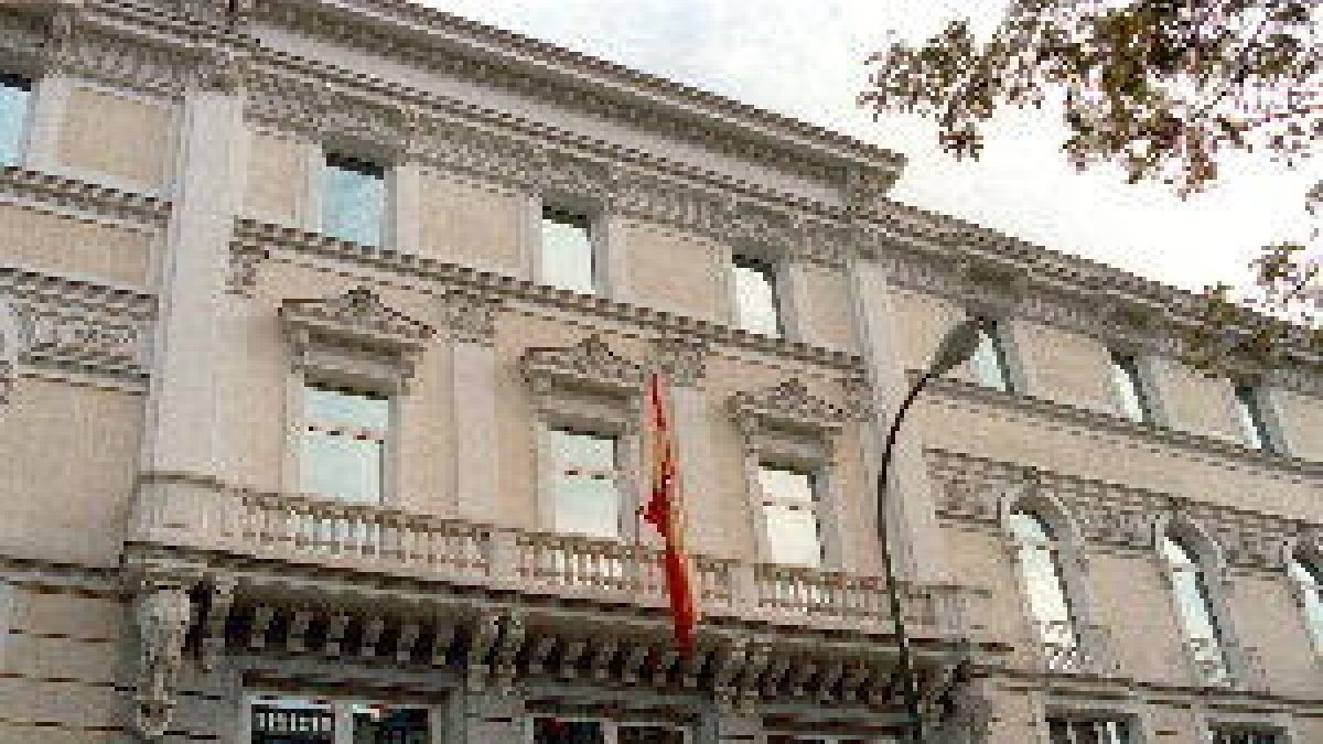 El Poder Judicial multa al juez catalán que habló de