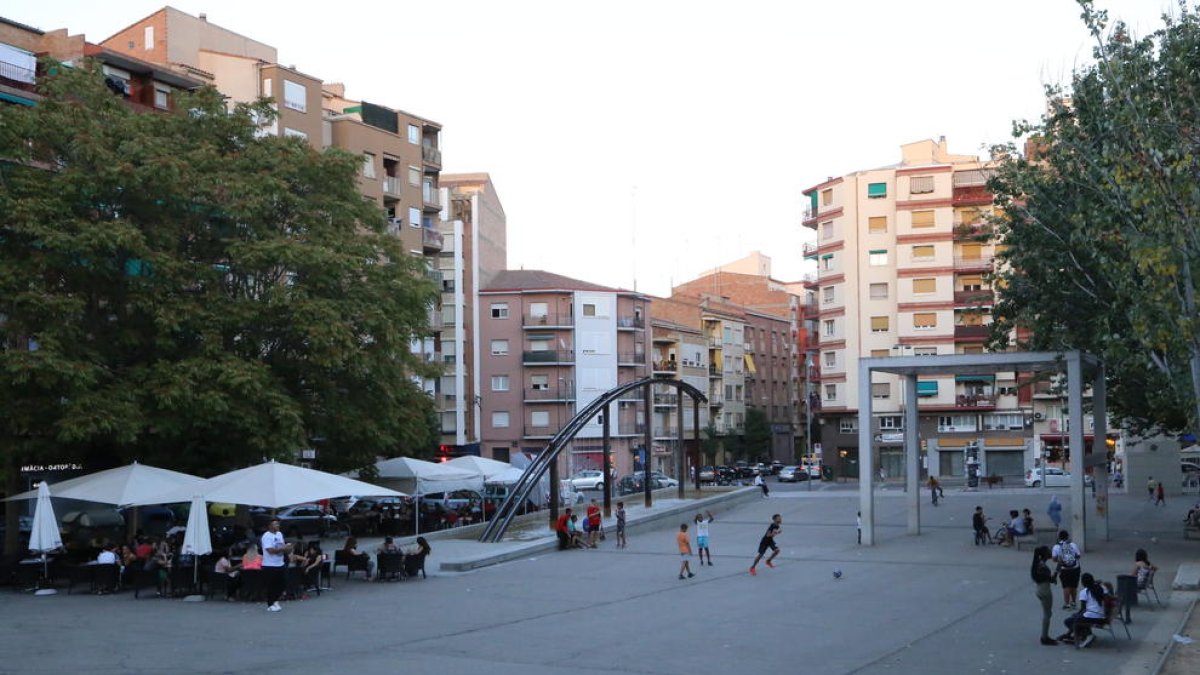 Imatge de la plaça Constitució.