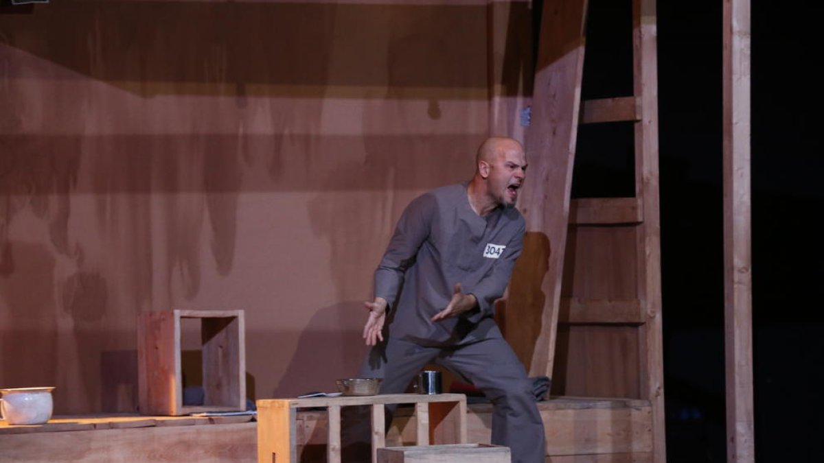 La companyia lleidatana va presentar aquest espectacle al gener a Lleida, al Teatre de l’Escorxador.