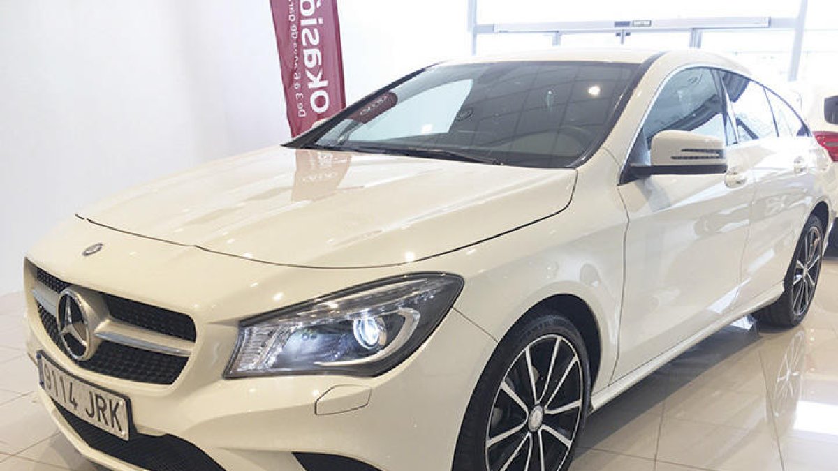 Mercedes-Benzz Clase Cla Cla