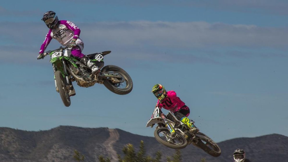 Caída de Navas en el Estatal de motocross