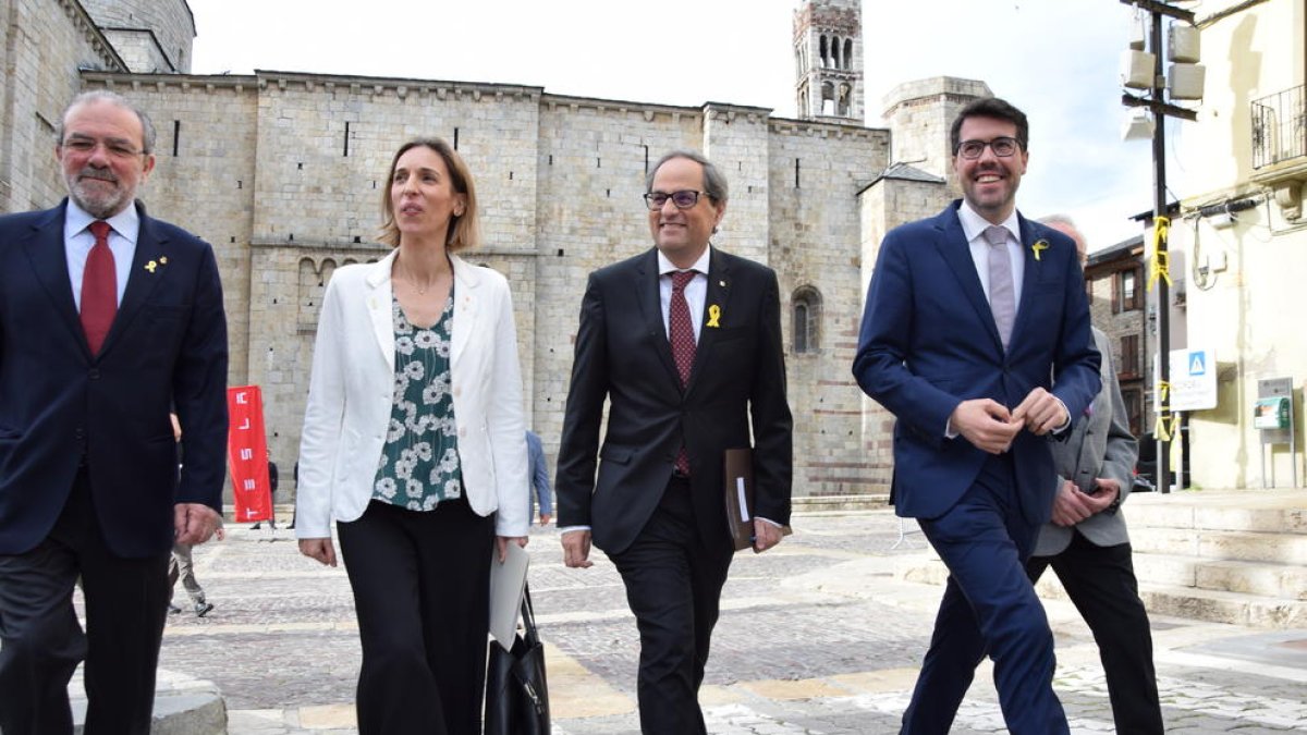 Joan Reñé i Albert Batalla van rebre el president Quim Torra i la consellera Àngels Chacón.