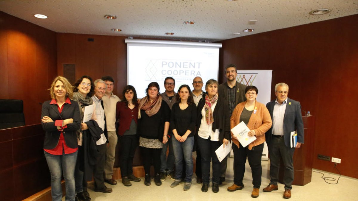 Presenten Ponent Coopera, que busca fomentar l’economia social