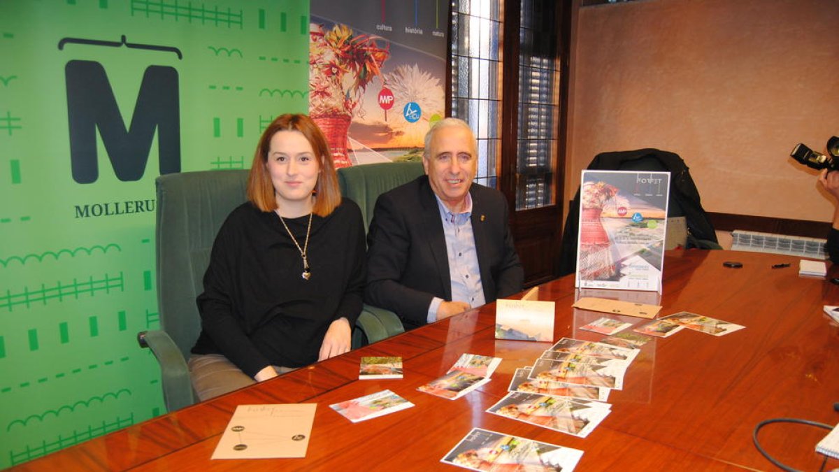 Imma Casanella y Joan Trull, ayer en el consistorio.