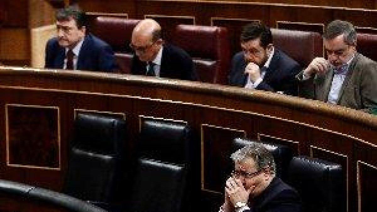 Zoido insisteix a mantenir la presó permanent, adequada i constitucional