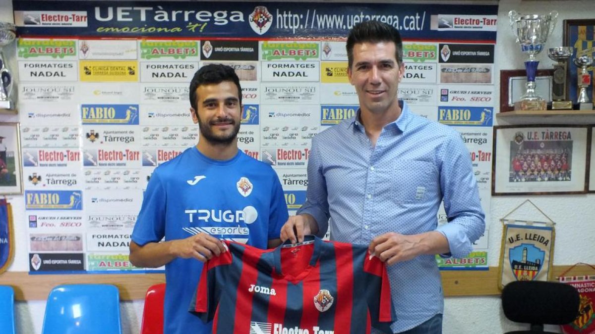 Alberto Bañuelos renova pel Tàrrega