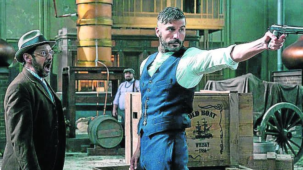 ‘El Continental’, cara y sin audiencia.
