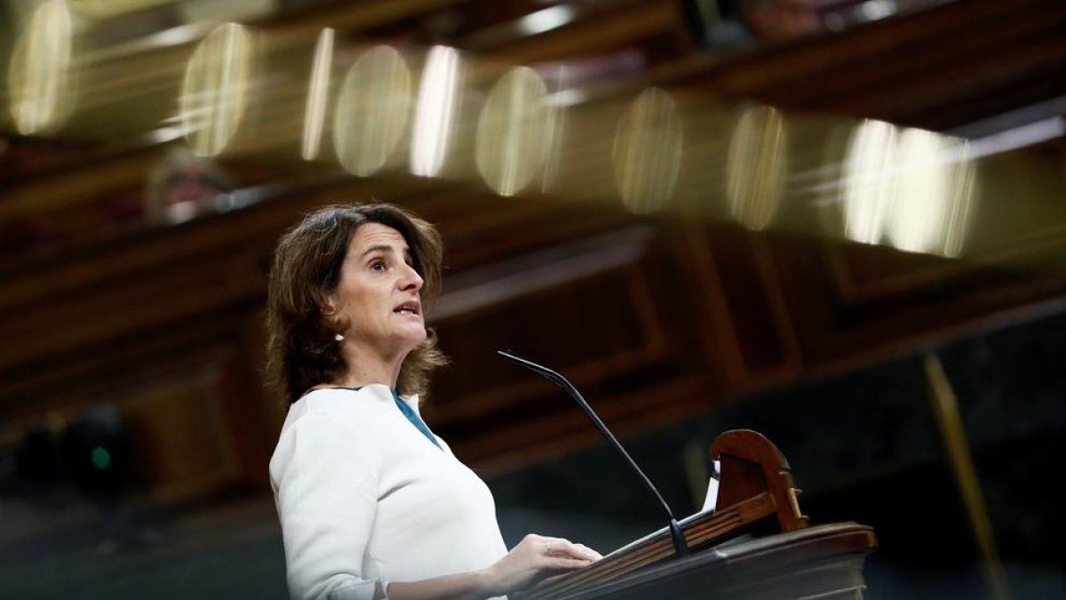 El Congrés valida les mesures del Govern per abaratir la llum