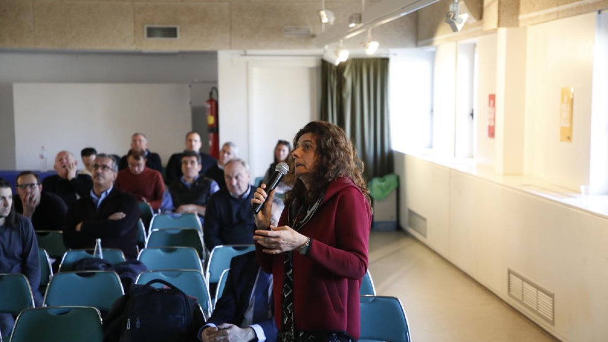 Maria Rosa Biel, en un moment de la intervenció en les jornades tècniques d’ahir a les Borges.