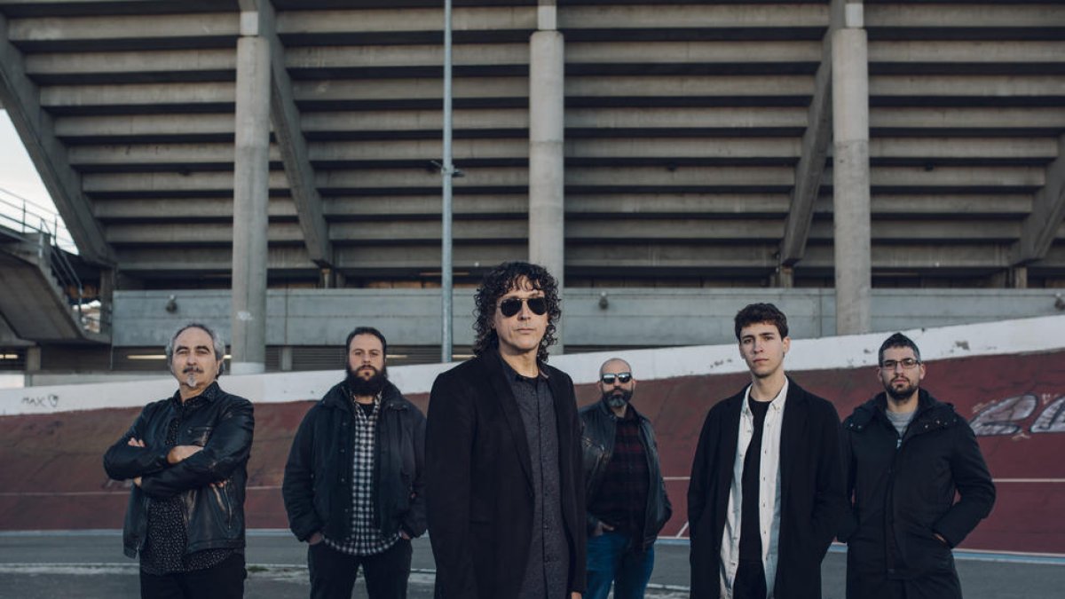 El grup musical Arlo, al velòdrom de Lleida.