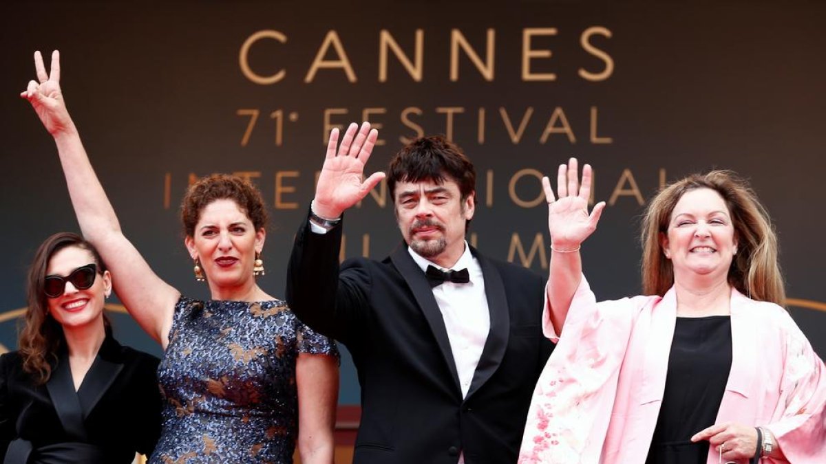 Els membres del jurat de la secció ‘Una certa mirada’, amb Benicio del Toro com a president.