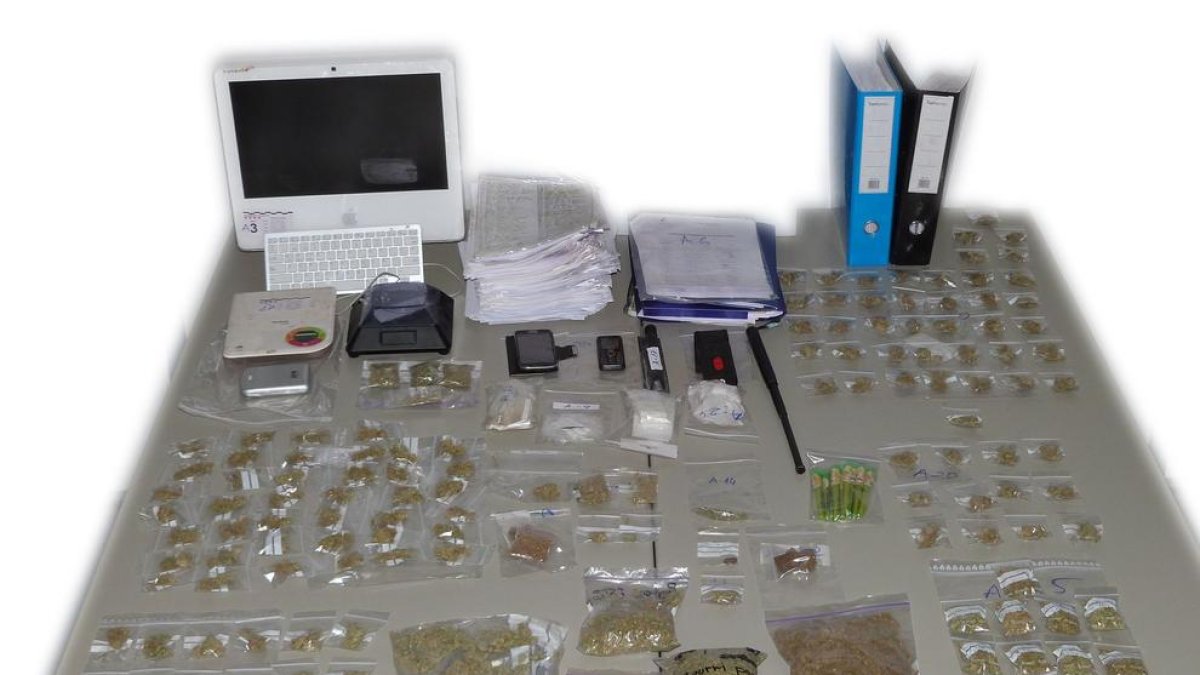 Vista de la droga confiscada pels Mossos el juliol del 2016.