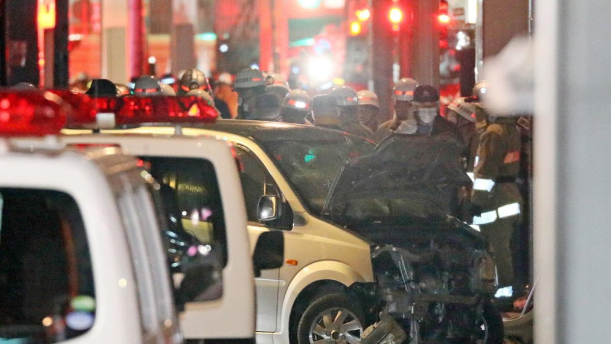 Policies japonesos, a Tòquio, desplegats a la zona.