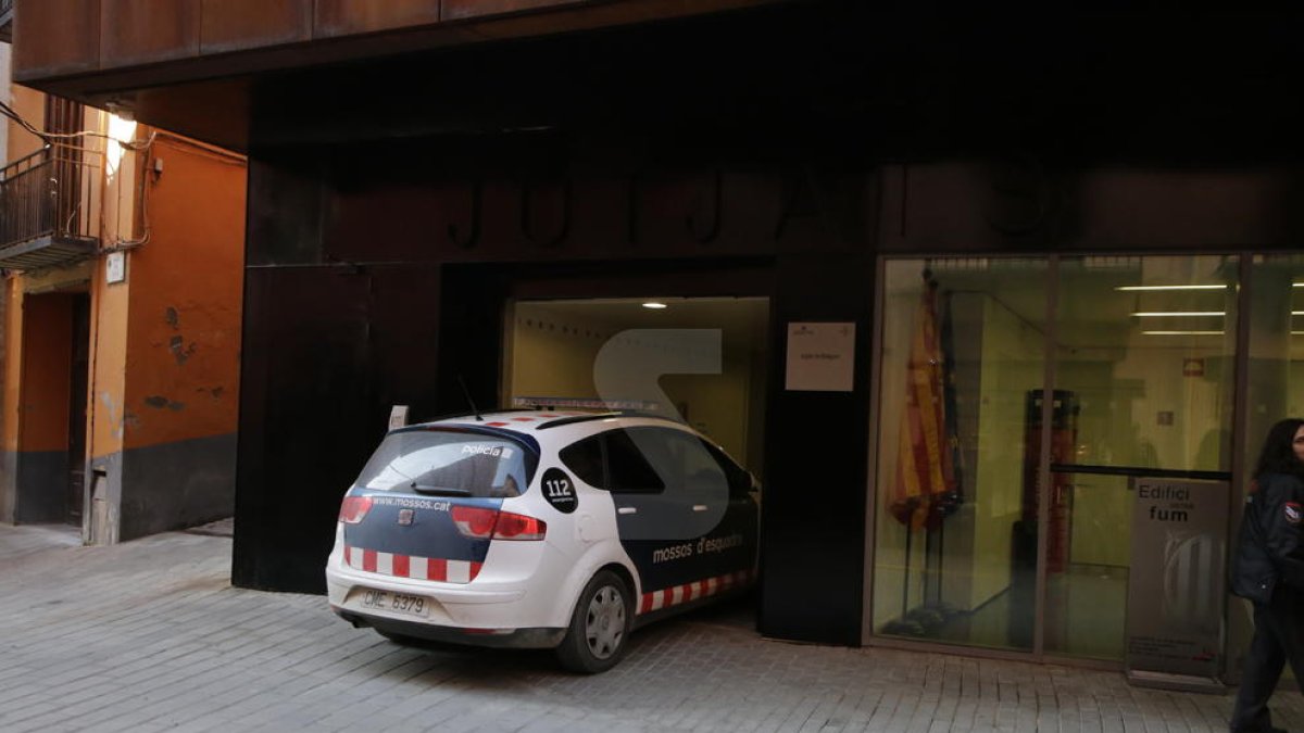 Presó provisional per als tres detinguts per l'assassinat del veí d'Artesa de Segre