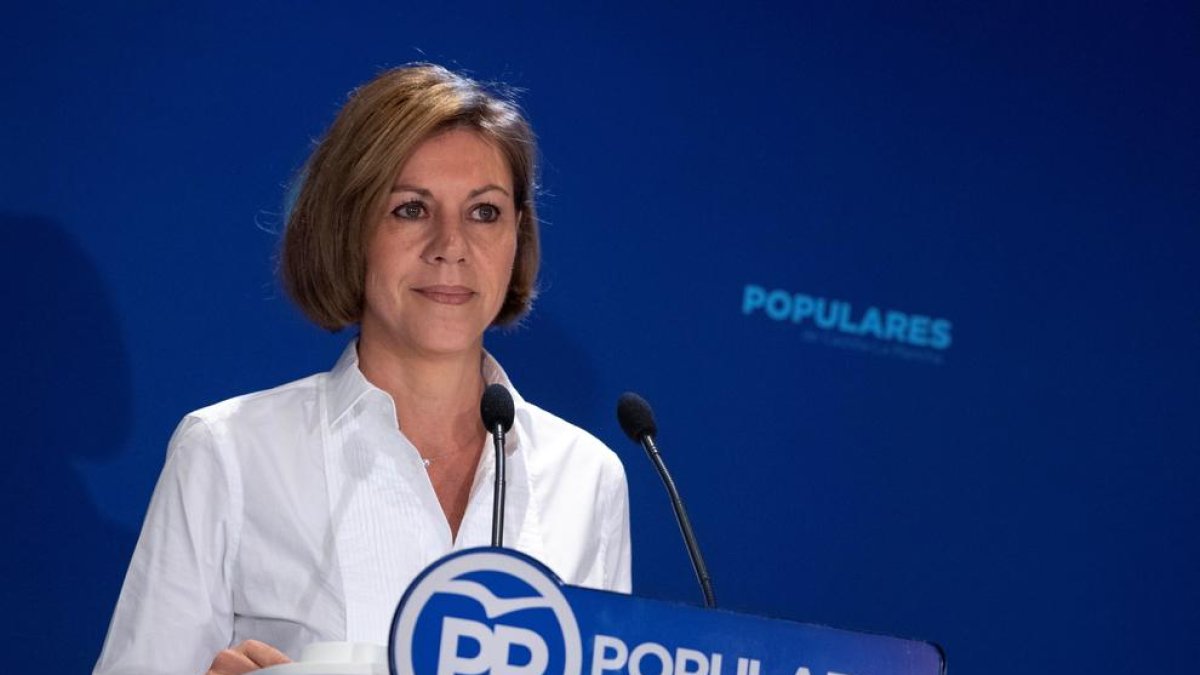 Cospedal també anuncia la seua candidatura per presidir el PP
