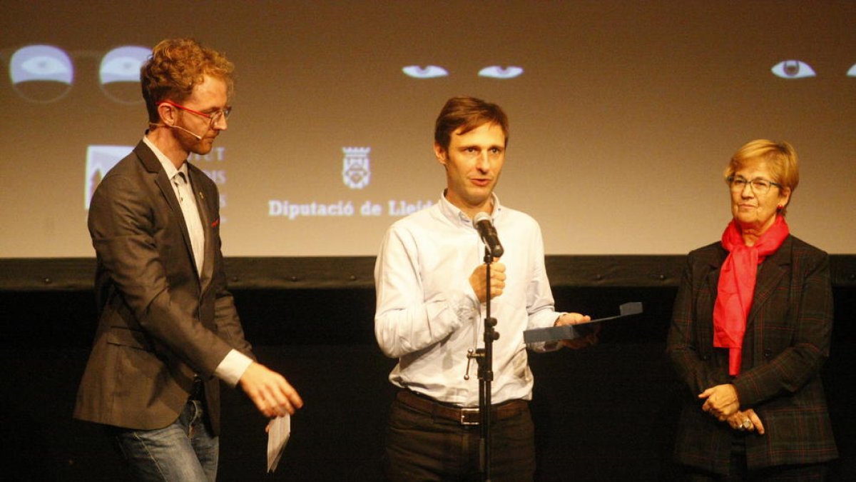 Un representant de la redacció de Barcelona de ‘Fotogramas’ va recollir ahir el premi del festival.