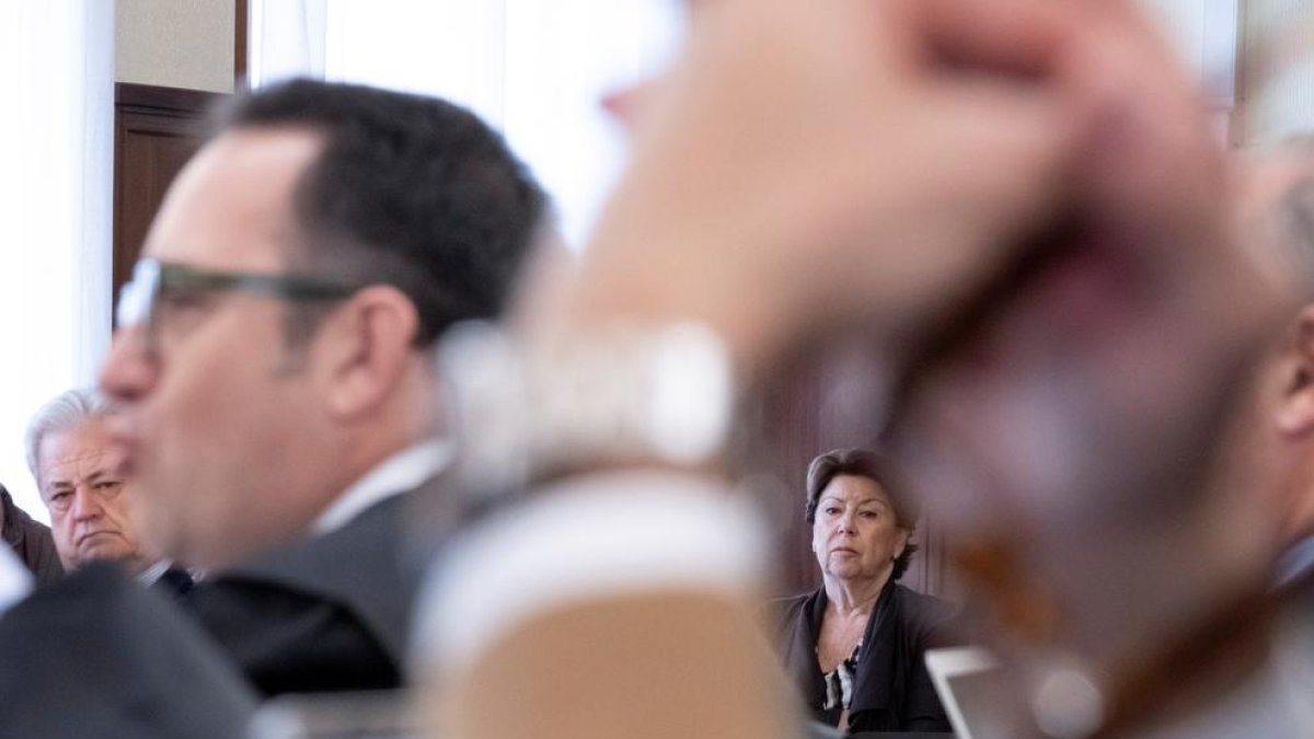 L’exministra de Foment Magdalena Álvarez, ahir, a Sevilla.