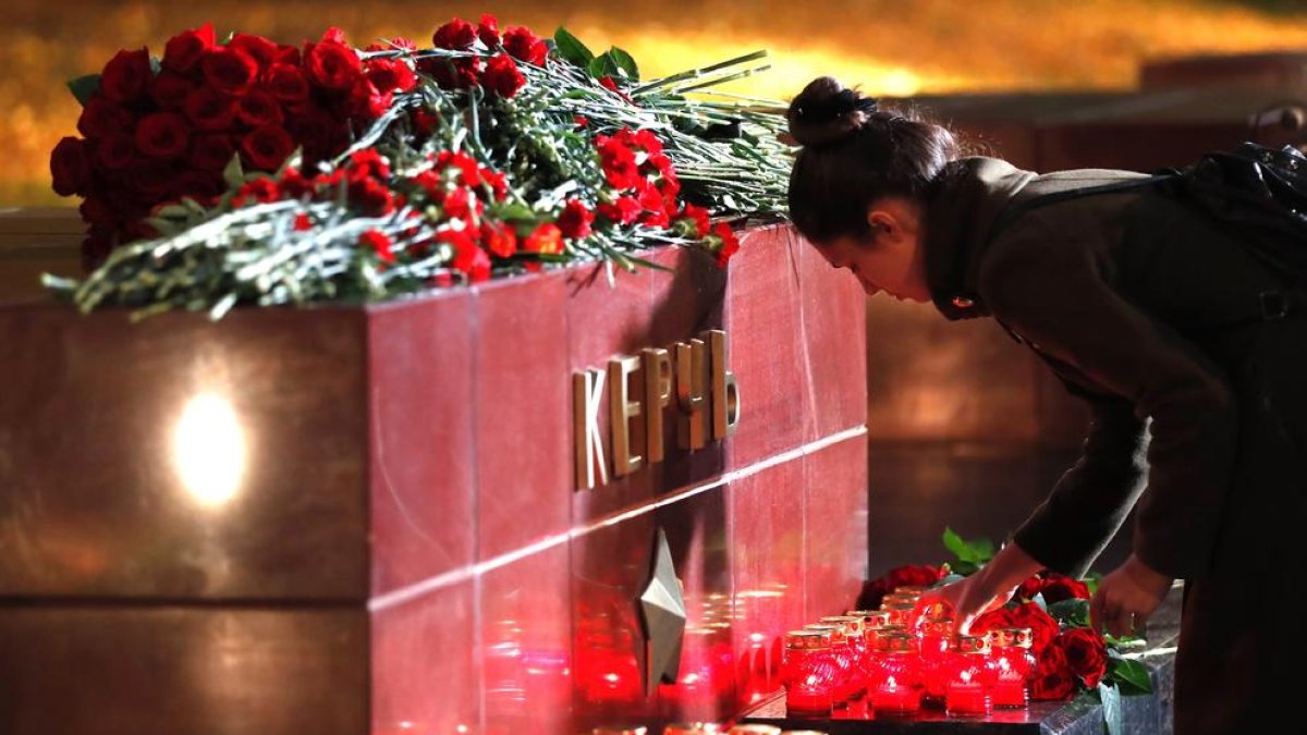 Ascienden a 21 los muertos en el asalto a un instituto de Crimea