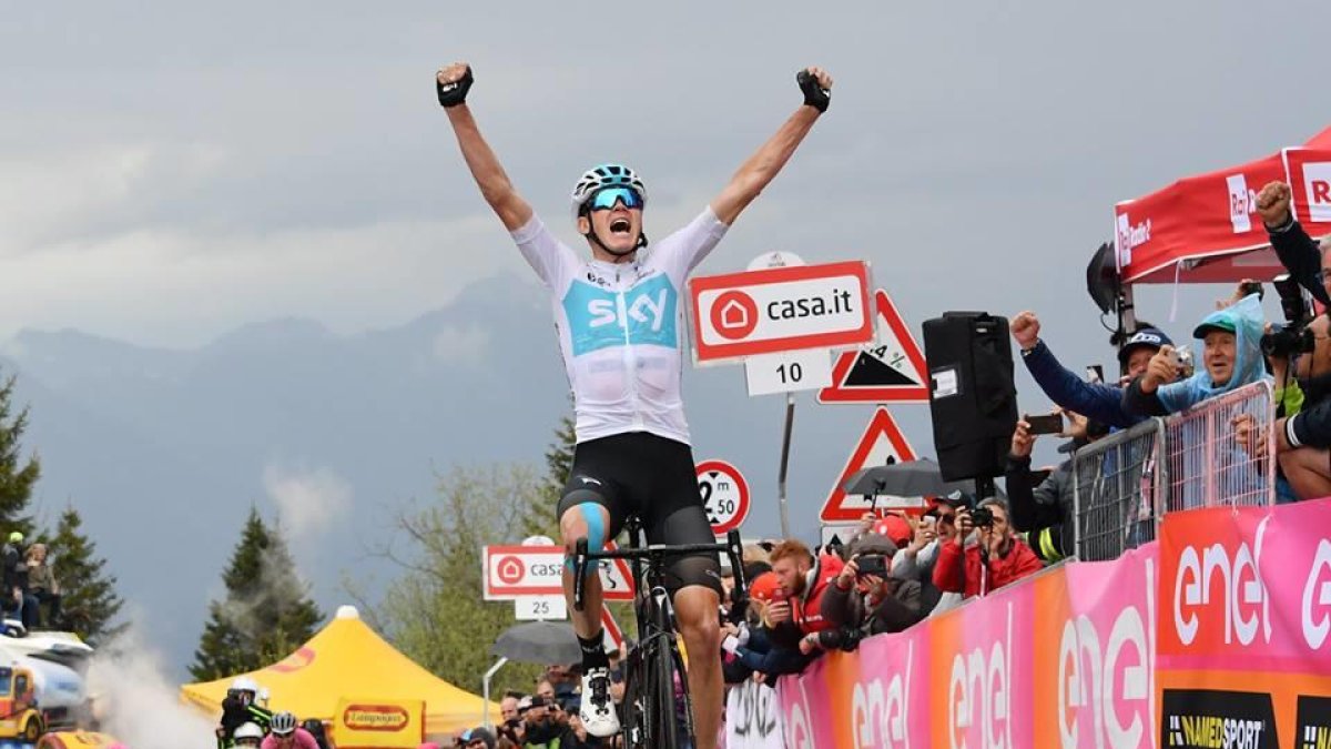 Chris Froome celebra su primer triunfo en el Giro de Italia.