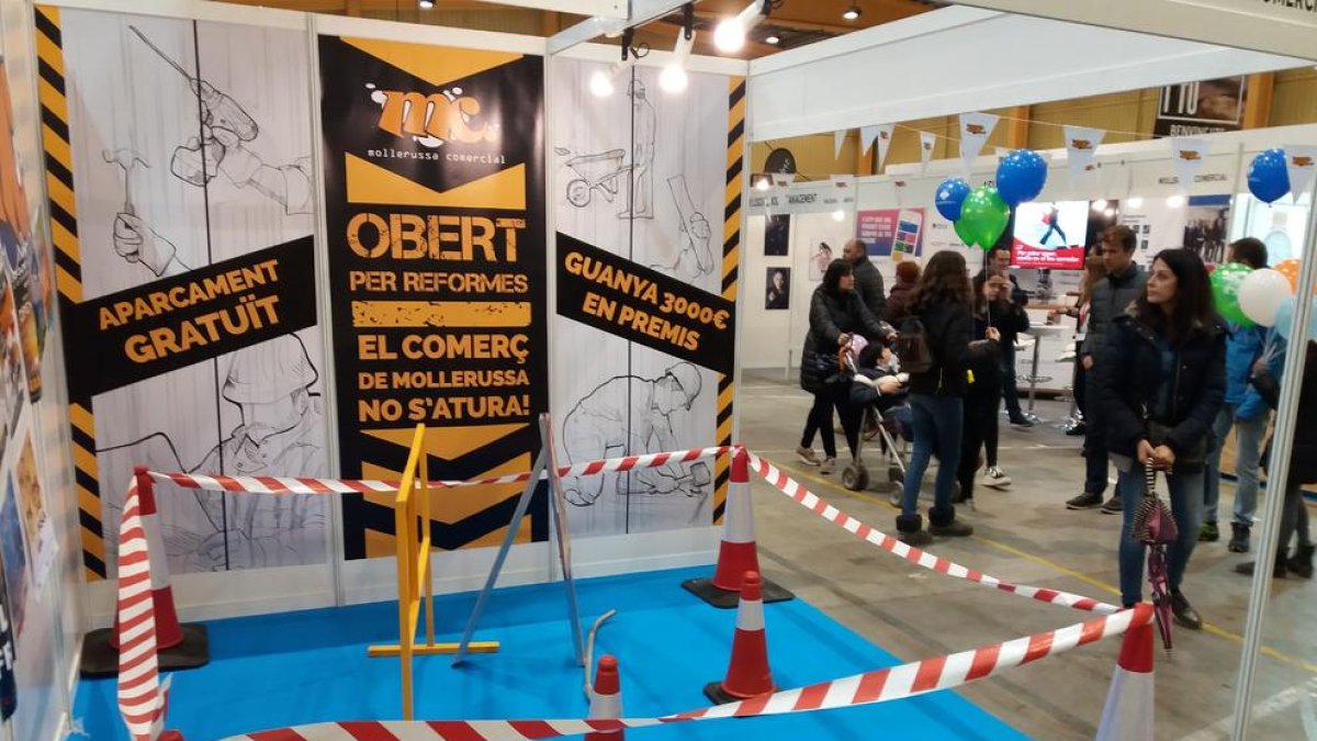 L’estand de Mollerussa Comercial als pavellons firals.