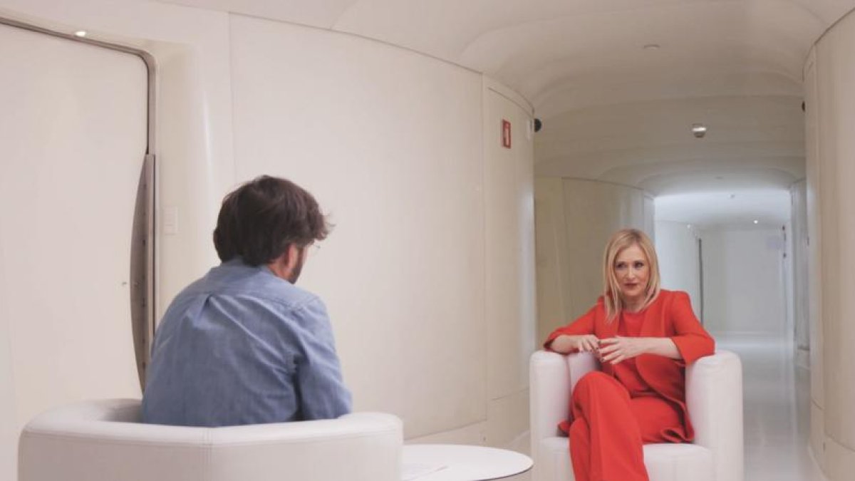 Jordi Évole conversa amb la presidenta de Madrid, Cristina Cifuentes.