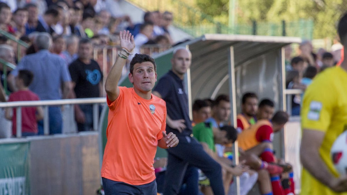 Gerard Albadalejo durante el último partido en Teruel.