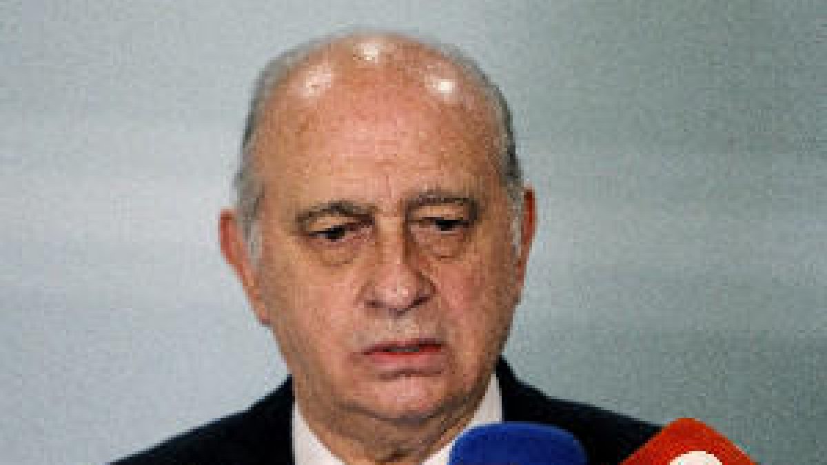 El exministro Fernandez Díaz ingresa en hospital La Princesa por un infarto