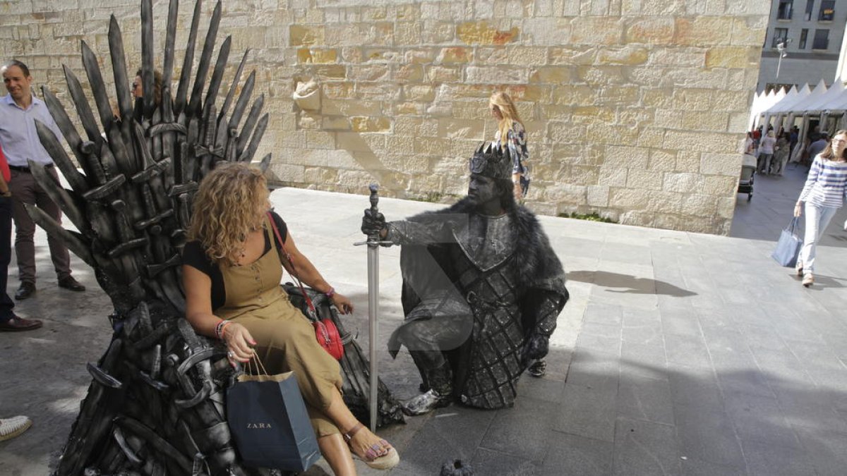 Estàtues Humanes a l'Eix de Lleida