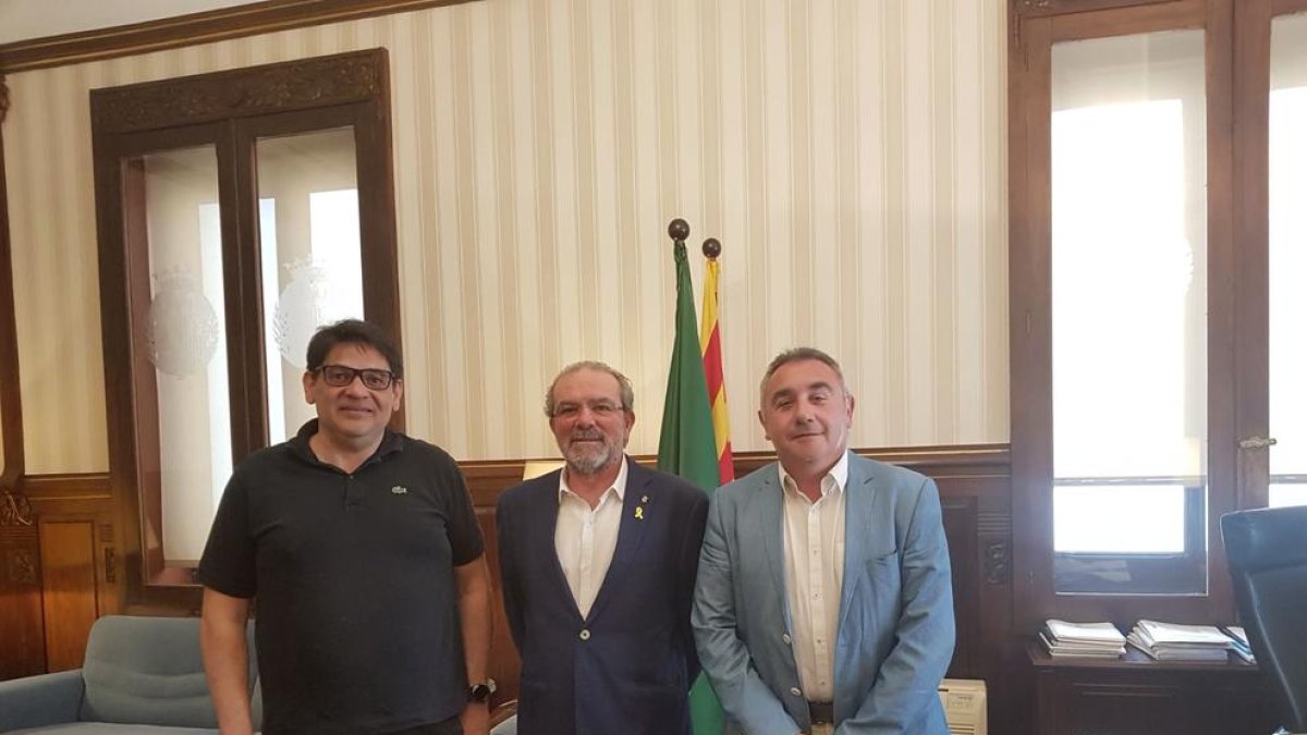 Jordi Mauri, Joan Reñé y Pere Roqué, ayer en la Diputación.