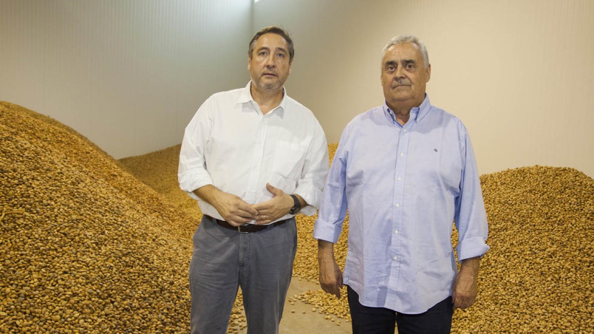 El gerente de Ametlles Vicens, Josep María Pelegrí, y el dueño de Torrons Vicens, Ángel Velasco.