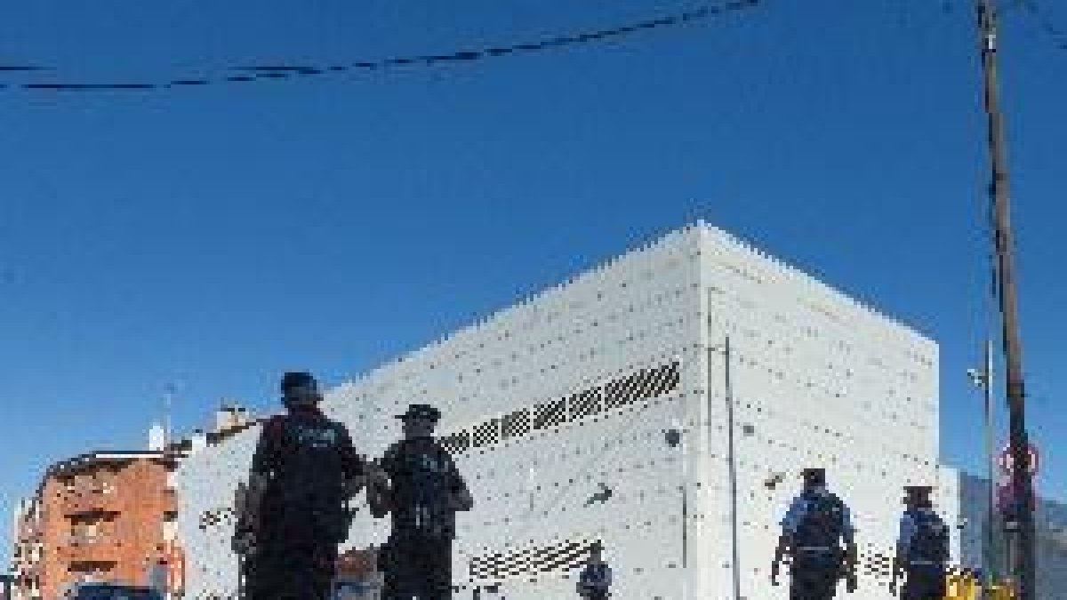 El sindicat que defensa la mossa de Cornellà demana de condecorar-la:
