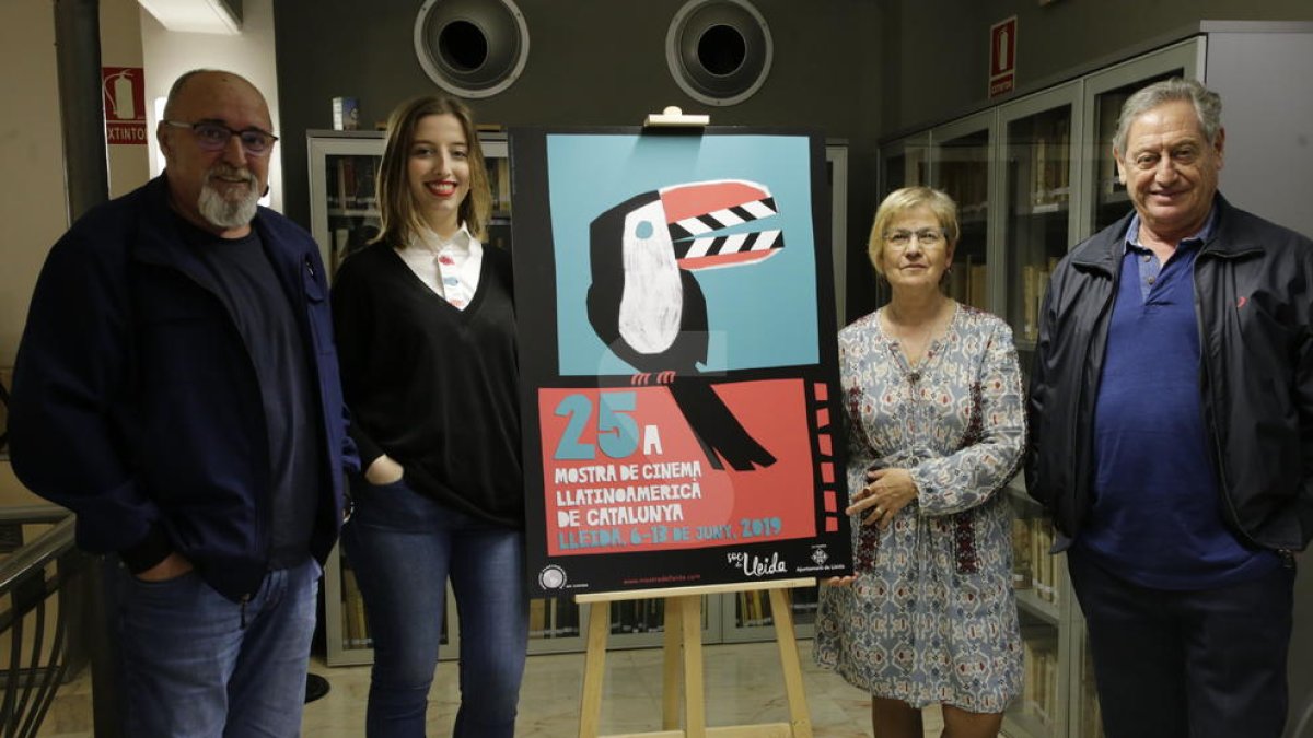 Aquest és el cartell de la 25a Mostra de Cinema Llatinoamericà de Catalunya