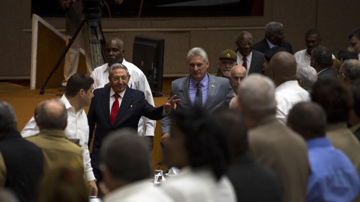 Díaz-Canel és elegit nou president de Cuba en substitució de Raúl Castro